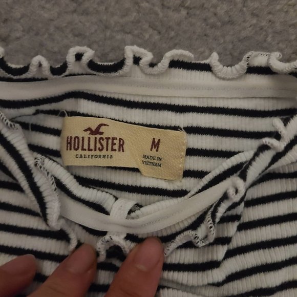 Hollister striped top - Picture 3 of 4